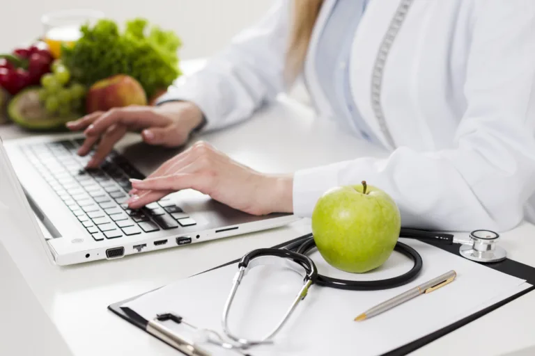 10 Powerful Reasons to See a Registered Dietitian for Better Health and Lifestyle